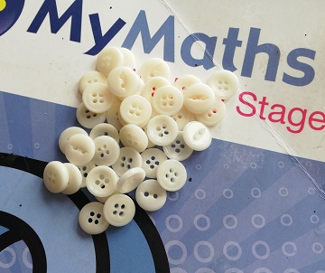 16L Corozo Buttons